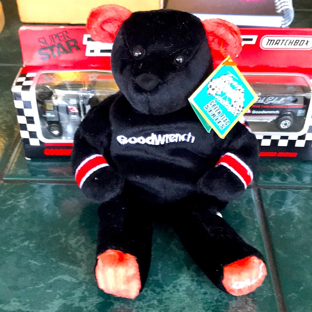 Nascar Goodwrench Team Black Bear